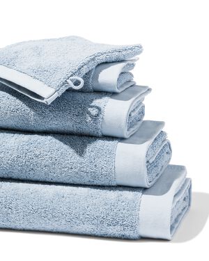 handdoek 70x140 hotelkwaliteit extra zacht ijsblauw ijsblauw handdoek 70 x 140 - 5270124 - HEMA