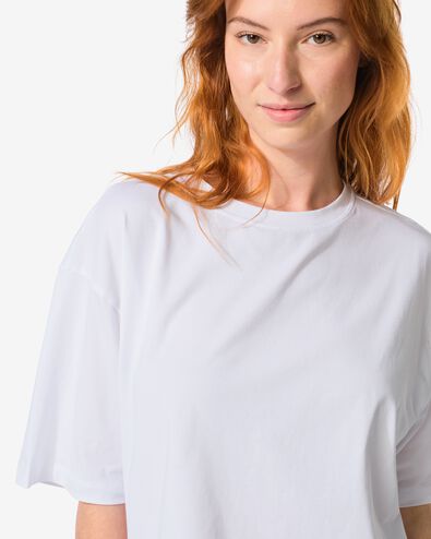 dames T-shirt oversized wit M - 36090307 - HEMA