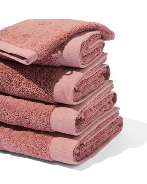 handdoek 50x100 hotelkwaliteit extra zacht diep roze donkerroze handdoek 50 x 100 - 5250352 - HEMA