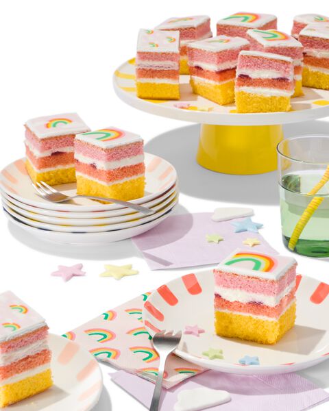 regenboog drie kleuren cake 12 stuks - 6310113 - HEMA