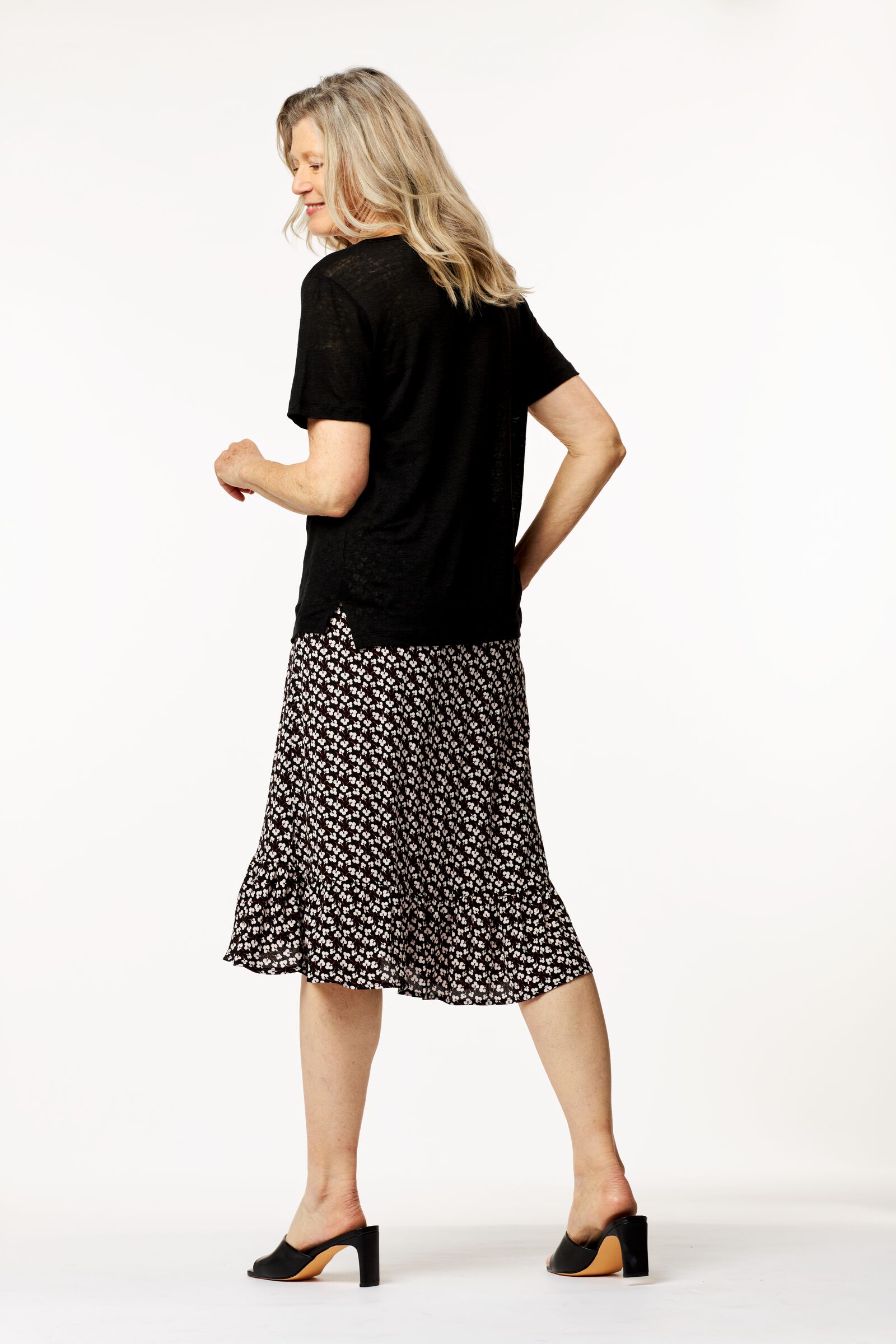dames t-shirt Char linnen/katoen zwart - 1000024302 - HEMA
