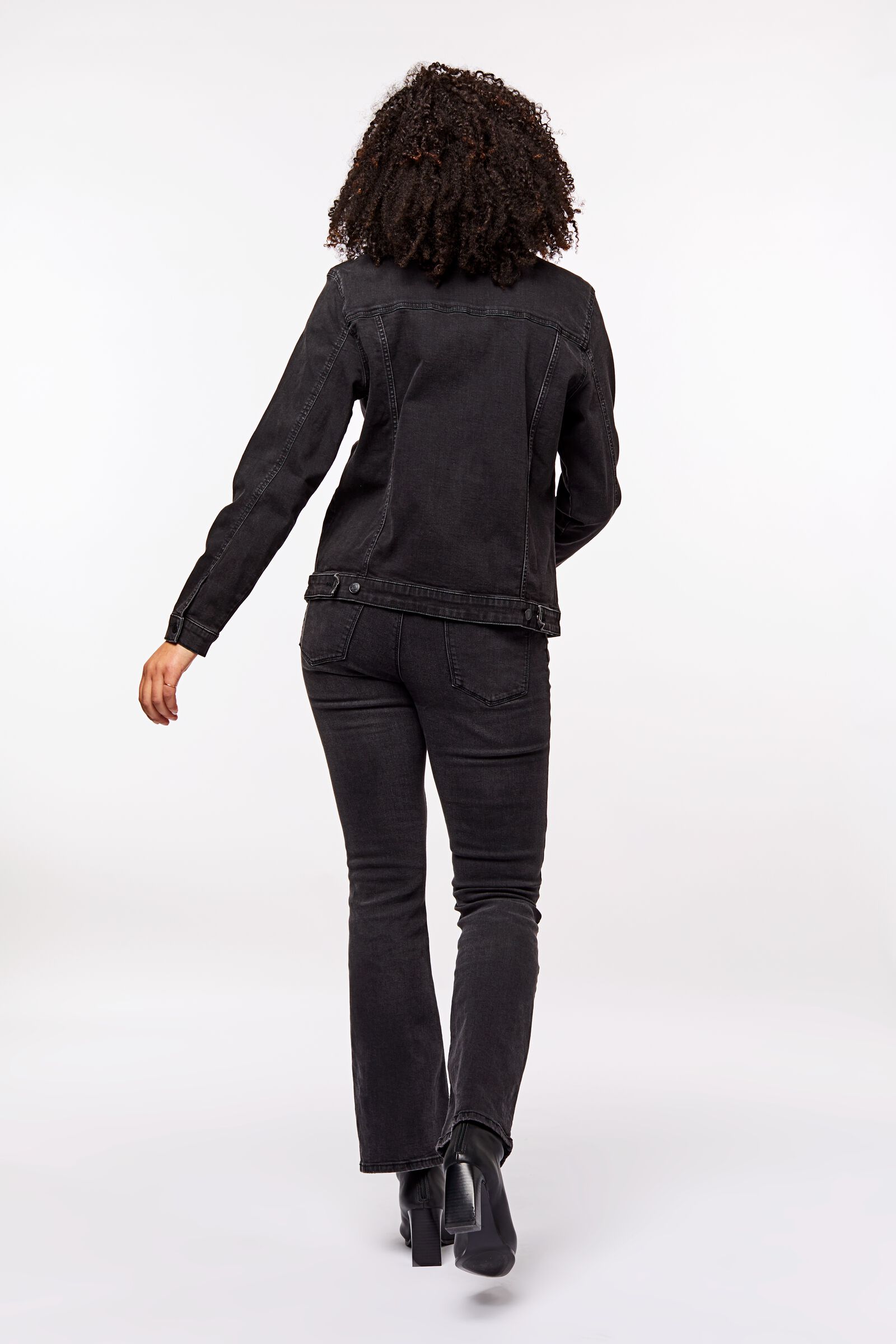 dames jeans bootcut shaping fit zwart zwart - 1000026677 - HEMA