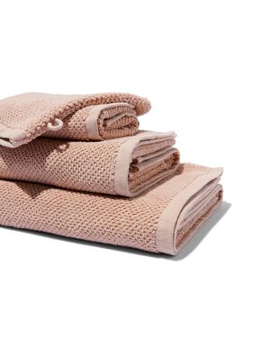 tweedekans handdoek recycled katoen 50x100 oudroze lichtroze handdoek 50 x 100 - 5240218 - HEMA