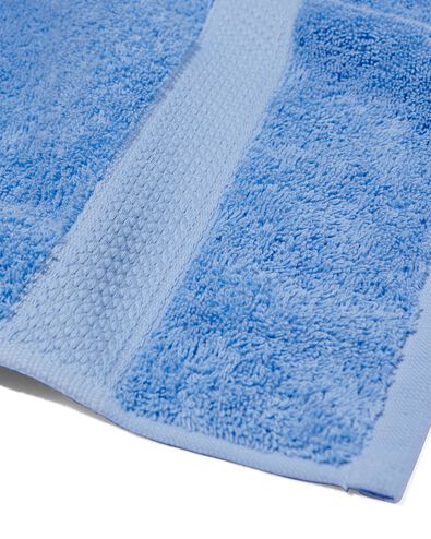 handdoek 60x110 zware kwaliteit fris blauw felblauw handdoek 60 x 110 - 5250385 - HEMA