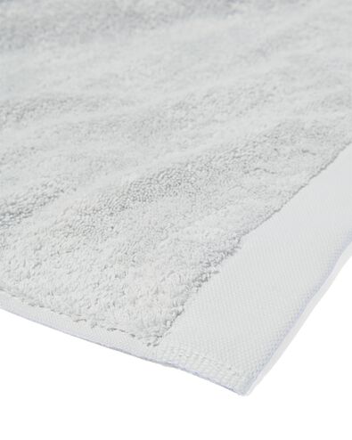 handdoek - 50 x 100 - hotel extra zacht - lichtgrijs lichtgrijs handdoek 50 x 100 - 5240071 - HEMA
