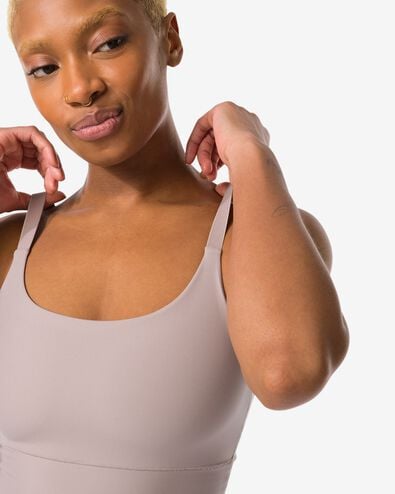 niet voorgevormde top zonder beugel ultimate comfort beige - 21860610BEIGE - HEMA