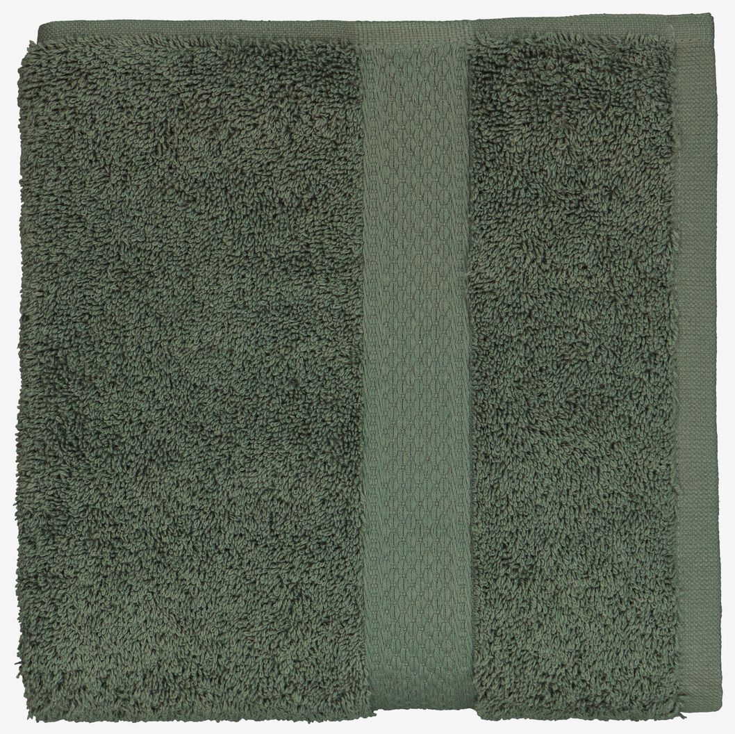 handdoek 60x110 zware kwaliteit - legergroen - 5200703 - HEMA