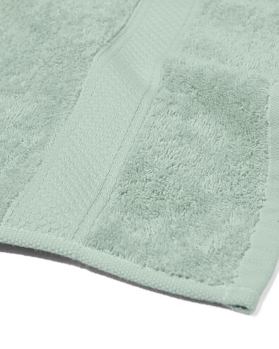 handdoek - 50 x 100 cm - zware kwaliteit - poedergroen lichtgroen handdoek 50 x 100 - 5210080 - HEMA