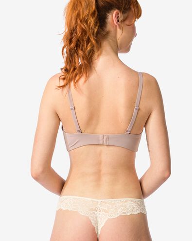 damesstring met kant creme - 19640126CREAM - HEMA